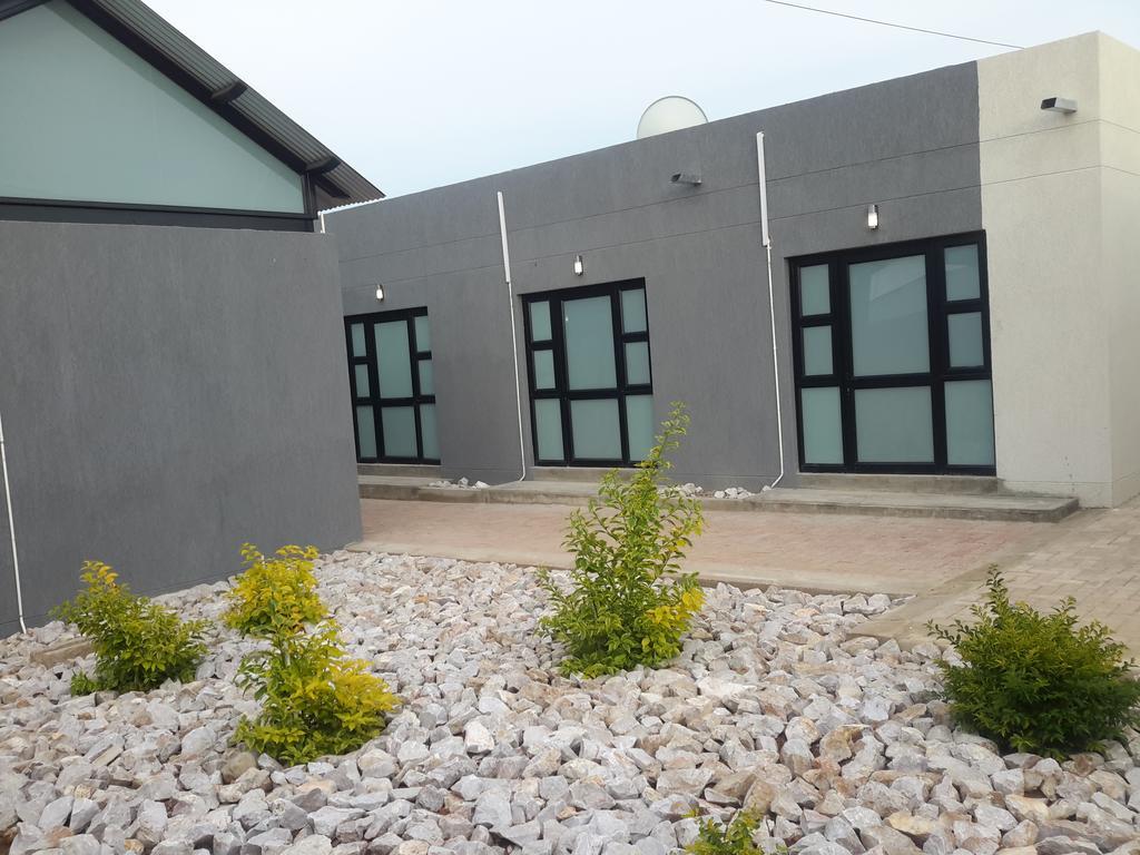 Tsumeb Guesthouse Kamho المظهر الخارجي الصورة